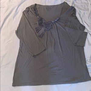 Grey T shirt with detail